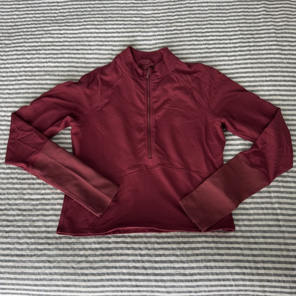 Lululemon Cropped Half Zip